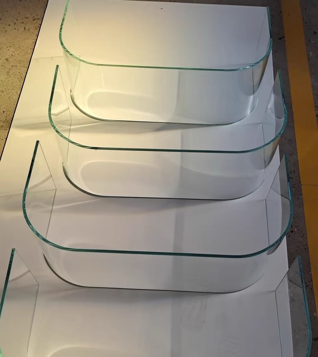 1. 12mm ultra-clear double-layer hollow tempered glass (high cabinet standard)